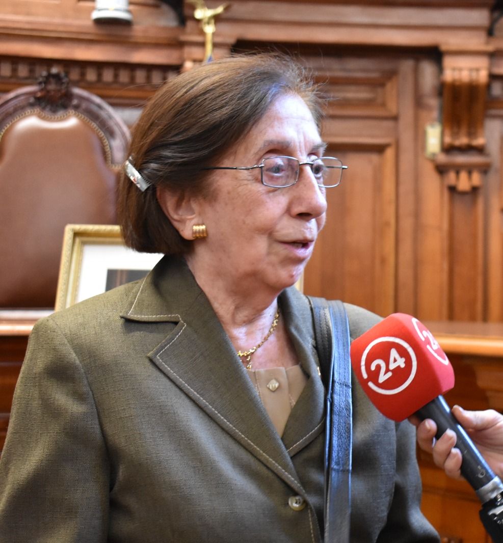 María Antonia Morales Villagrán, la primera mujer en asumir como ministra de la Corte Suprema, abrió el camino para el ingreso de más mujeres al máximo tribunal del país